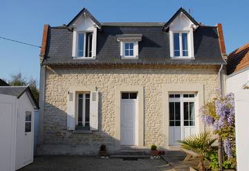 Gîte pour 6 personnes, avec jardin et terrasse à Hermanville-sur-Mer