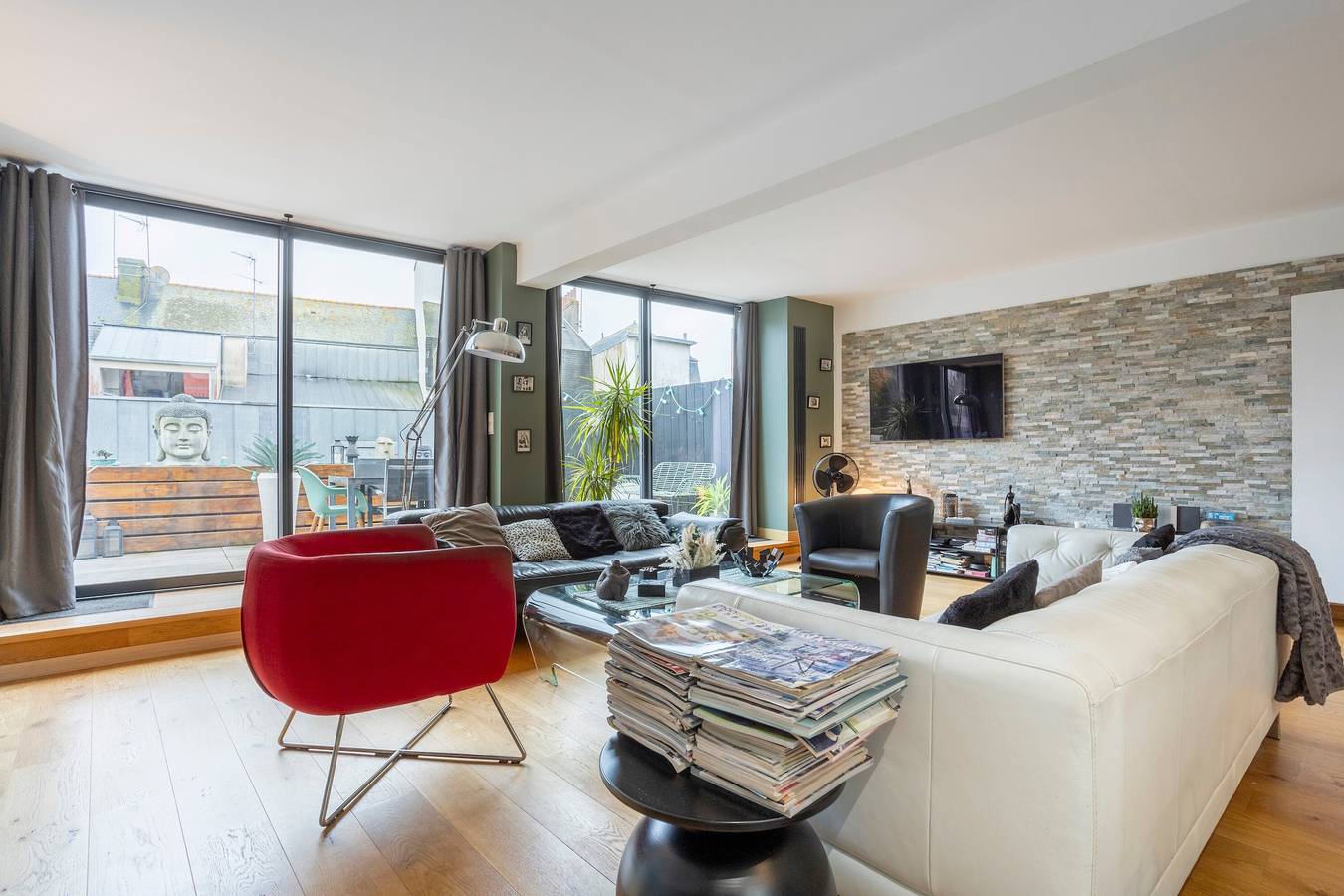 Maison de vacances 'Grand Loft Plein Centre Concarneau' avec terrasse privée, Wi-Fi et climatisation in Concarneau, Région de Quimper