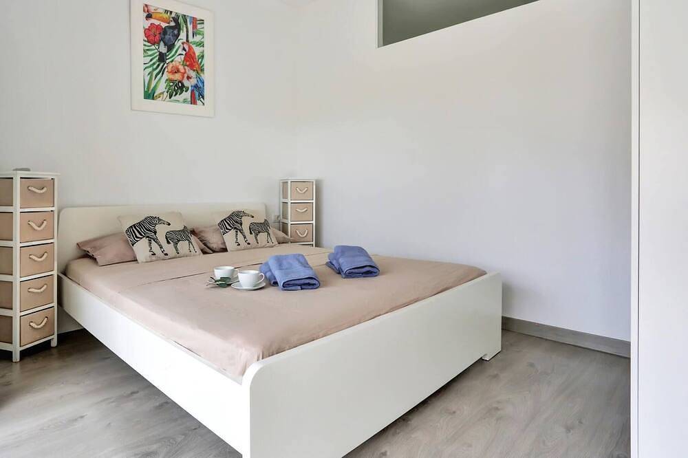 Apartamento entero, Little Gem, Panoramic Balcony, Pool, Wifi in Chayofa, Arona 