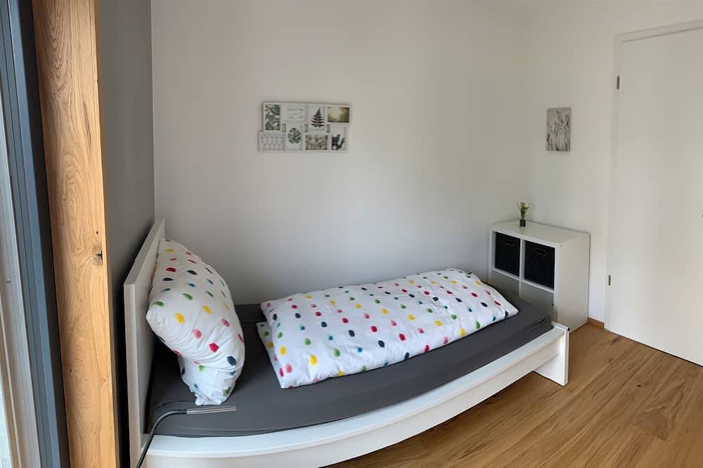 Apartamento entero, Extraordinary 4 room apartment 180 sqm at the foot of the Swabian Alb in Reutlingen, Albsteig Etapa 11