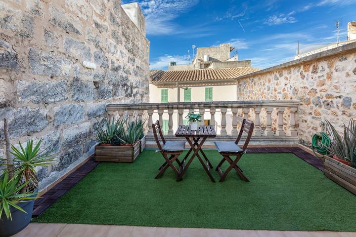 Casa de vacaciones 'Casa Tpica Mallorquina A La Zona' con jardín privado y aire acondicionado in Sa Pobla, Mallorca Norte