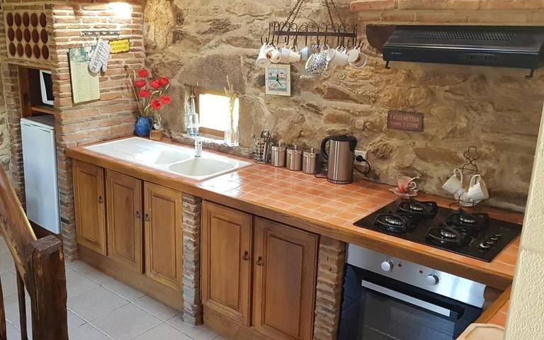 Maison de campagne pour 3 personnes, avec jardin ainsi que piscine et vue