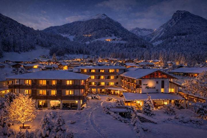 Hotel für 4 Personen, mit Garten und Whirlpool sowie Pool und Sauna, kinderfreundlich