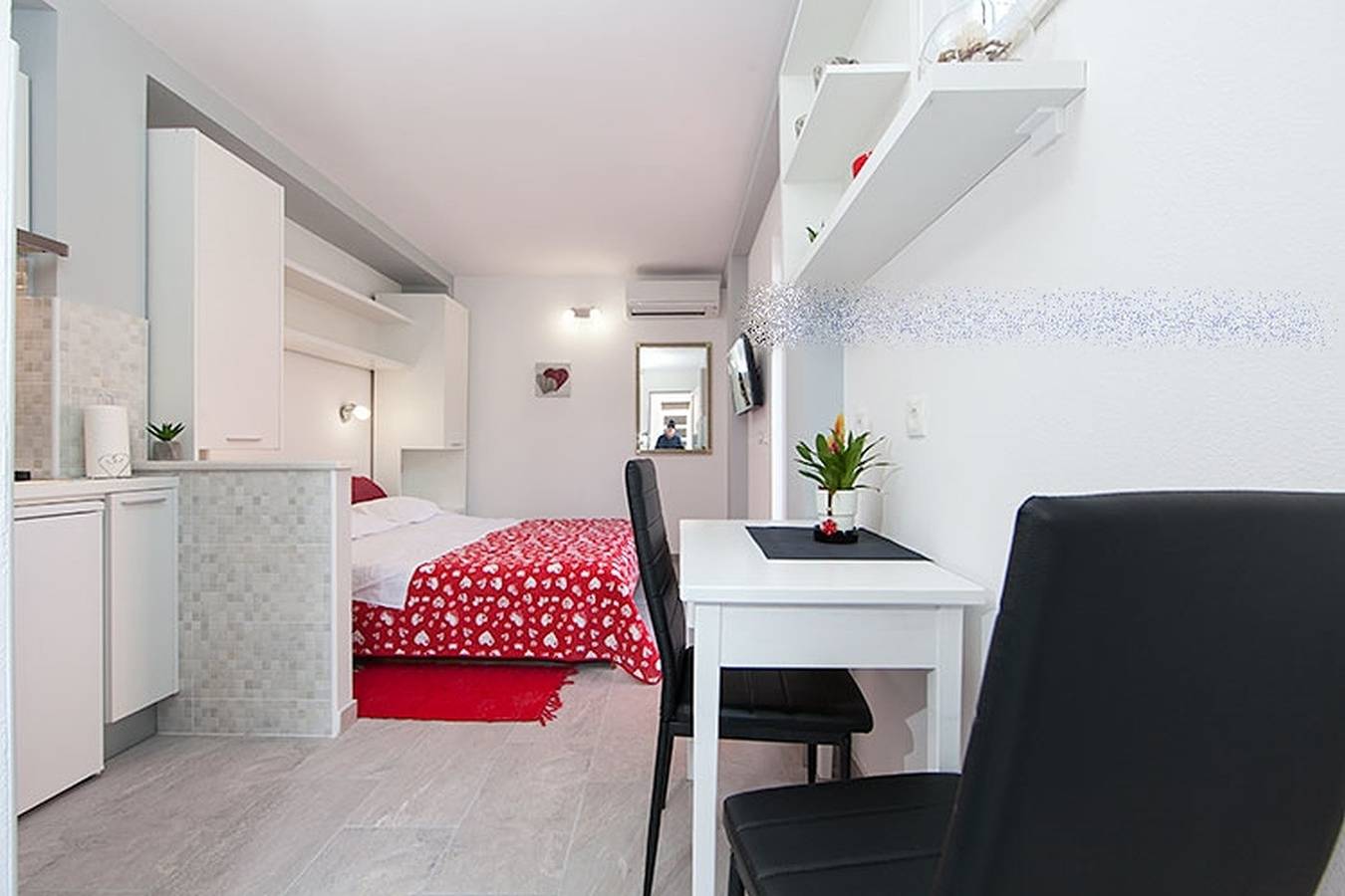 Studio entier, Studio pour 2 personnes avec balcon in Tučepi, Makarska riviera