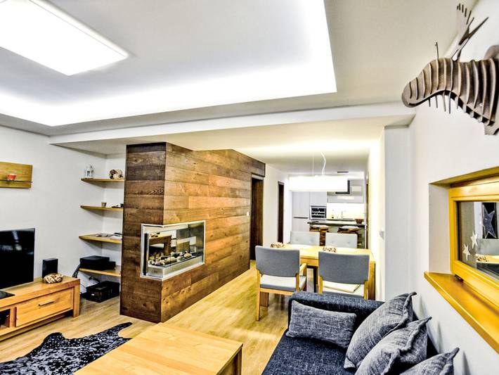 Apartament wakacyjny dla 8 osób, z Jacuzzi i Taras oraz Sauna i Widok w Rokytnice nad Jizerou