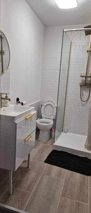 Gîte pour 4 personnes, avec terrasse et vue à Saint-Claude (Jura) - 3