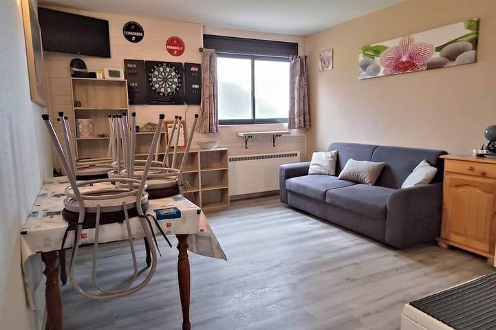 Gîte pour 6 personnes, avec Jacuzzi à Cadeilhan-Trachère