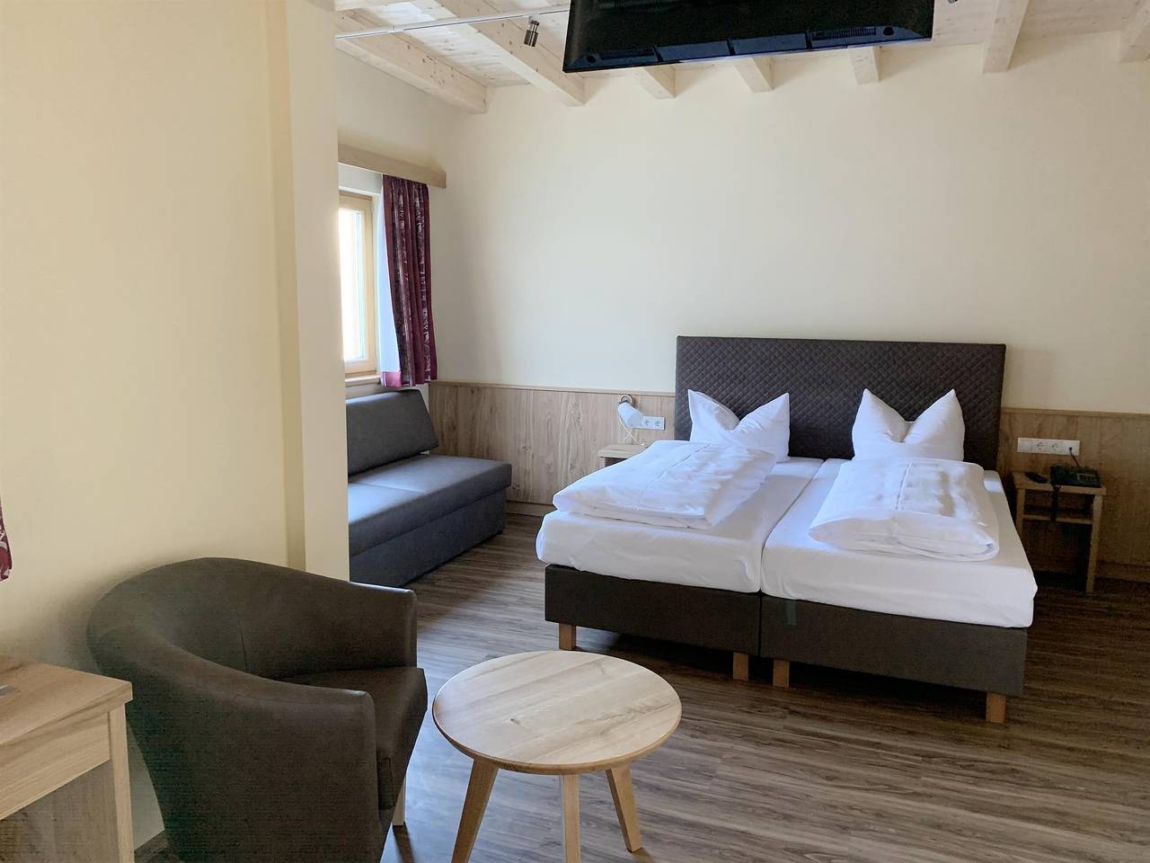 Doppelzimmer Nebenhaus in Tuxer Alpen, Kolsassberg