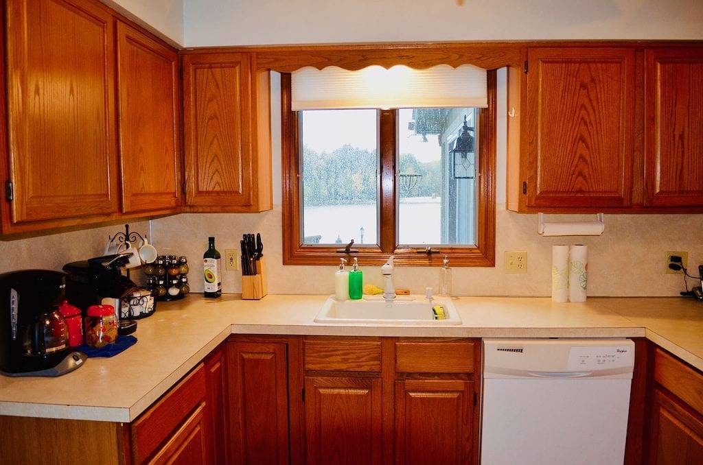 ⛷️⛱️⛰️Mt. Maplewood Lake Home❤️Budget★3Br★Hottub★Fireplace★Games★Dogs+ in Blakeslee, Monroe County (PA)