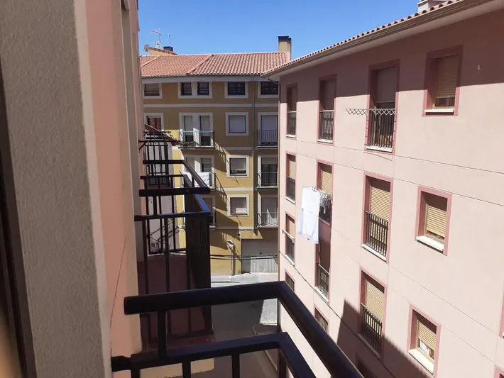 Apartamento de vacaciones para 6 personas, con balcón - 1