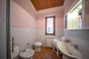 Agriturismo per 6 Persone in Bolsena, Lago di Bolsena, Foto 1