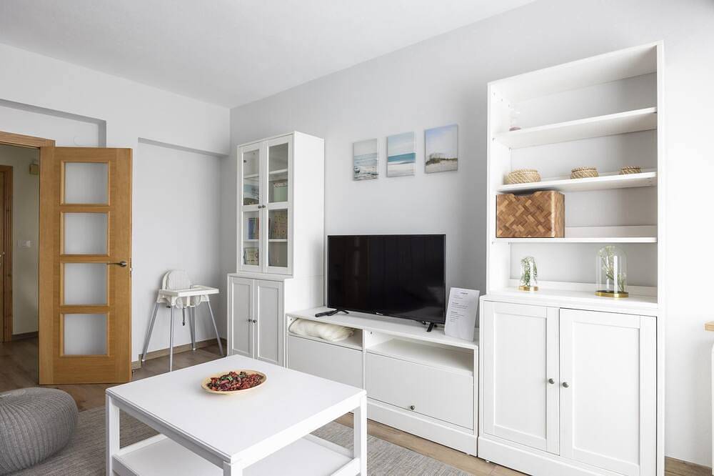 Entire apartment, Piso 4 Adeinés Viviendas uso turístico in A Estrada, Pontevedra Province