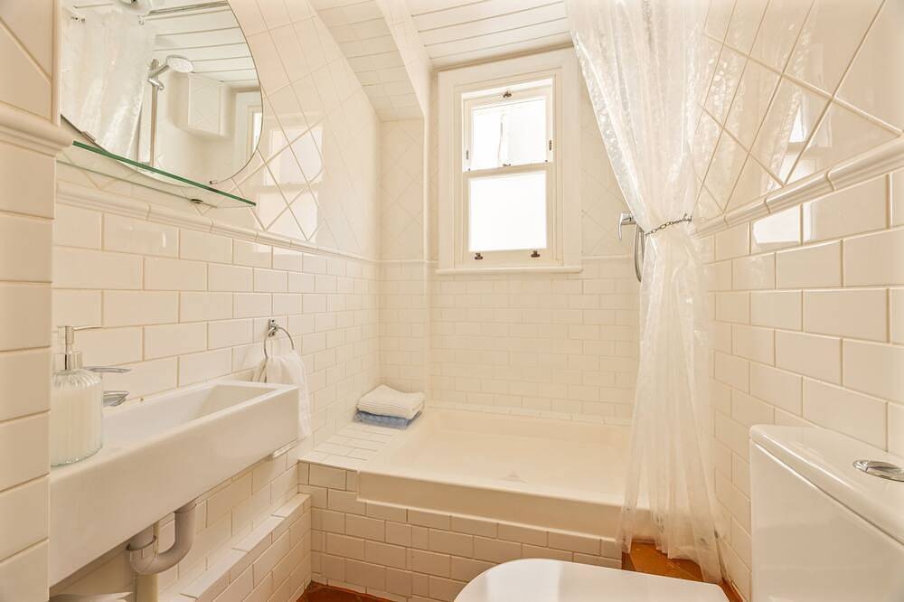Ganze Wohnung, Deluxe-Apartment-Eigenes Badezimmer-Gartenblick in Chagford, Dartmoor National Park