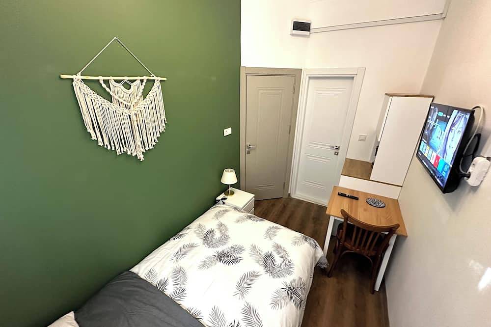 Apartamento entero, Yellowhouse Room 1 in Beyoğlu, Bülbül Mahallesi