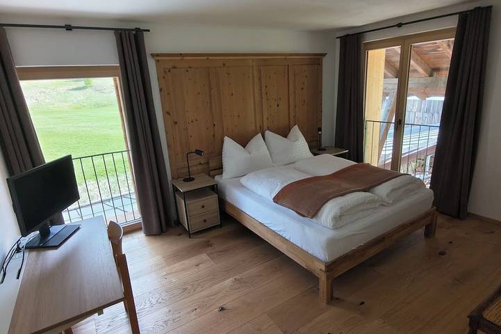 Ganze Wohnung, Schof, (Tschierv) in Tschierv, Val Müstair