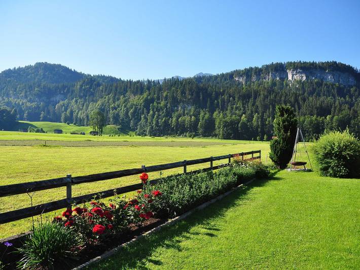 Ferienwohnung für 3 Personen, mit Garten und Balkon, kinderfreundlich in Bezau - 3