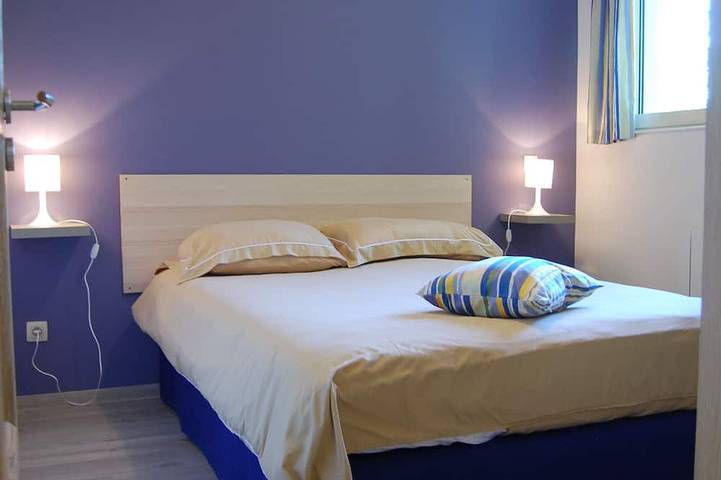 Gîte pour 4 personnes, avec piscine et jardin à Vittefleur - 2