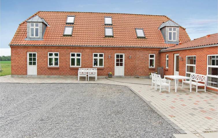 Ferienhaus für 21 Personen, mit Whirlpool und Terrasse, mit Haustier - 1