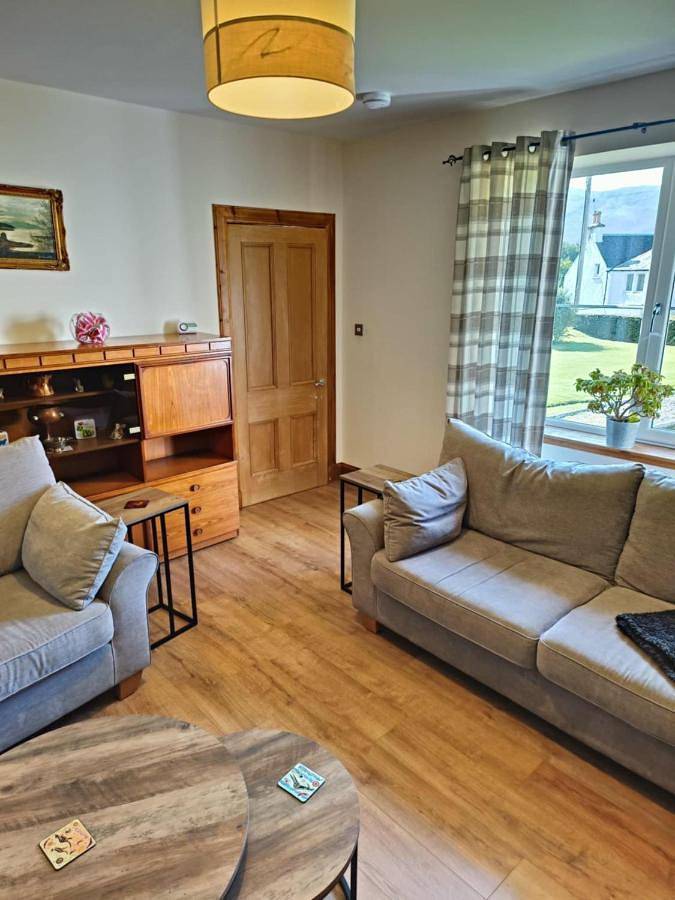 Location de vacances pour 5 personnes, avec vue et jardin, animaux acceptés dans Kyle of Lochalsh - 2