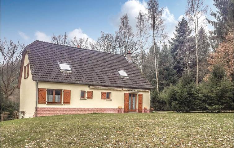 Ferienhaus für 22 Personen, mit Terrasse in Luxemburg