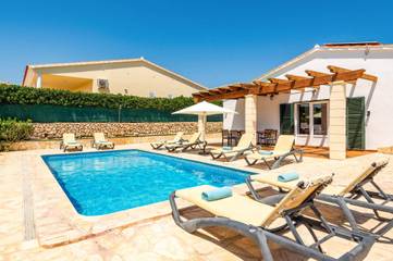 Villa in Alaior Gemeinde, Menorcas Küste für 8 