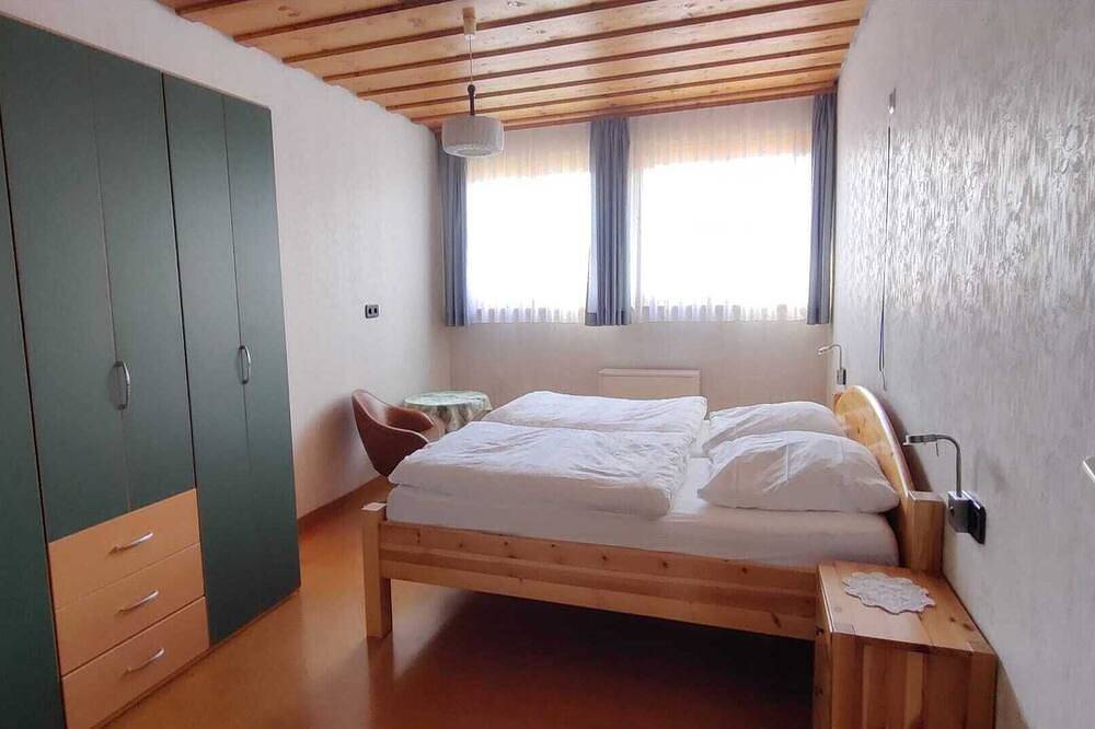 Ganze Wohnung, Ferienwohnung Marianne in Neuweiler in Neuweiler, Nordschwarzwald