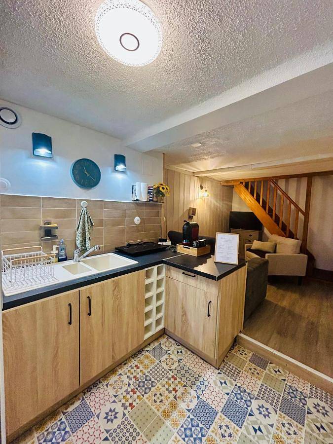 Gîte pour 4 personnes, avec terrasse à Pia - 2