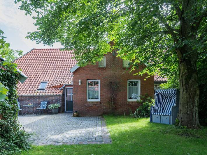 Ferienwohnung für 3 Personen, mit Terrasse und Garten, kinderfreundlich in Leer und Umgebung - 2