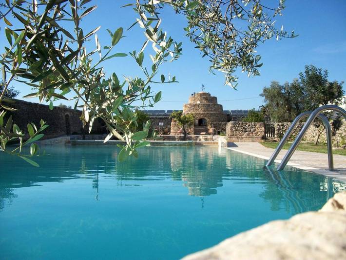 Appartamento per 2 persone, con giardino e piscina nonché panorama a Avetrana