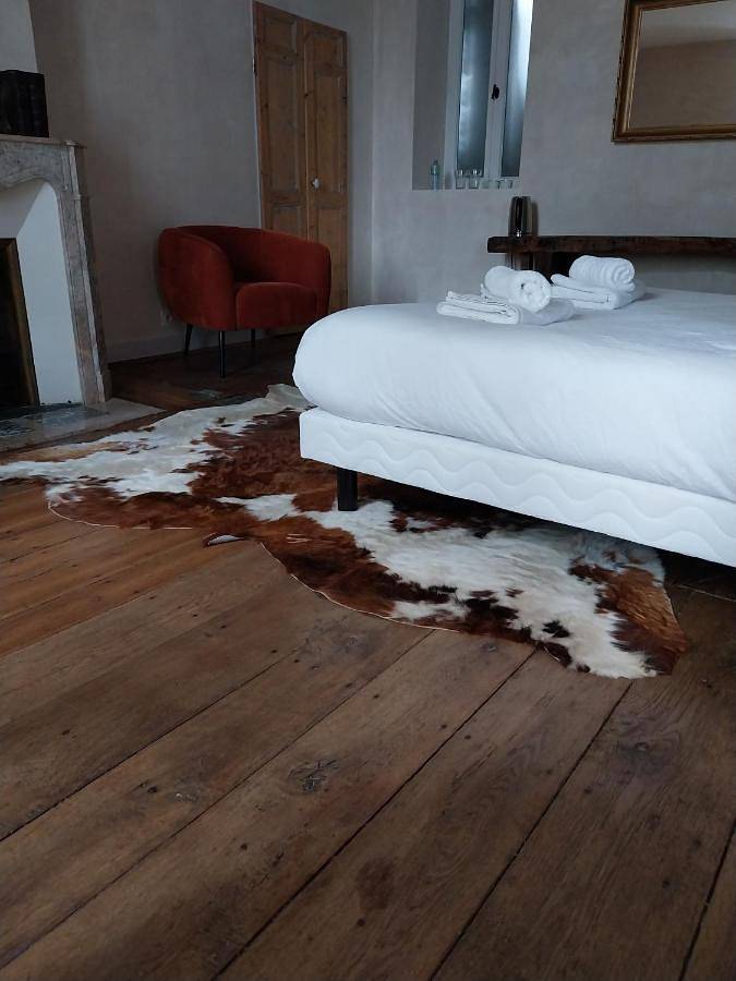 Location de vacances pour 2 personnes, avec vue et jardin à Saint-Victurnien - 3