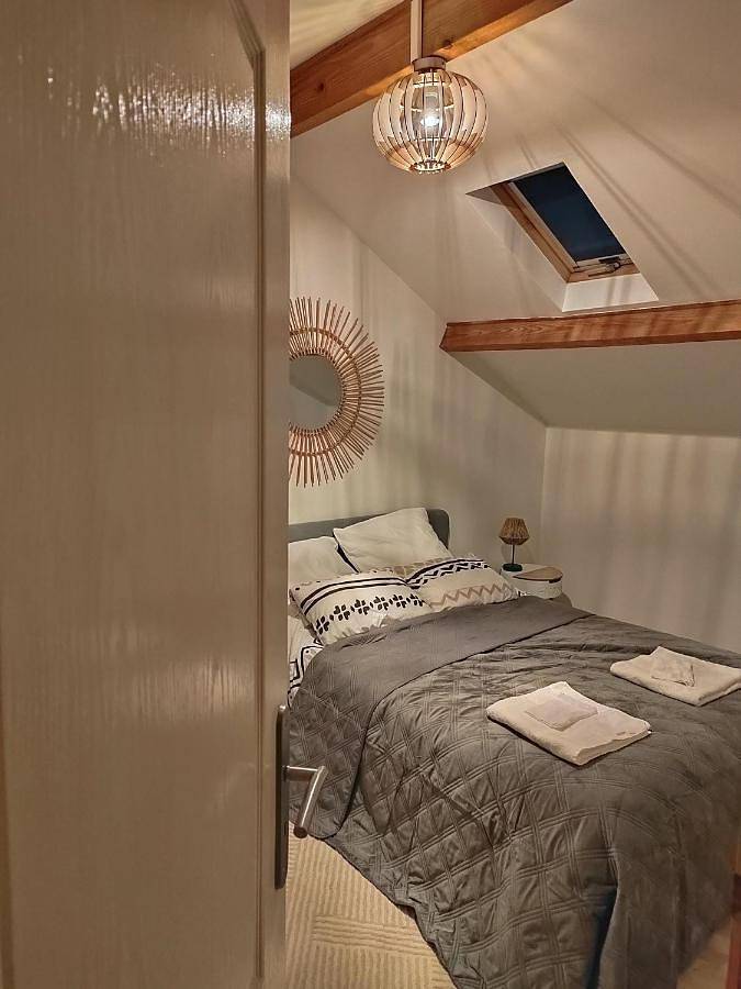 Location de vacances pour 6 personnes, avec jardin et vue à Bruyères-le-Châtel - 2