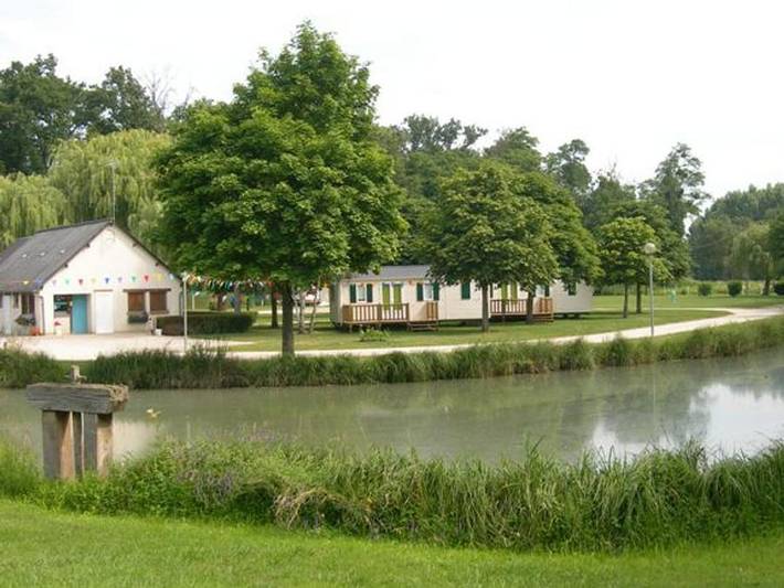 Camping für 4 Personen, mit Kinderpool im Loire-Tal