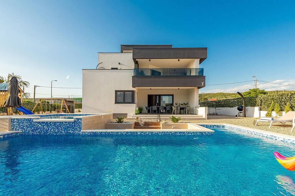 Wunderschönes Haus in Posedarje in Novigradsko More, Zadar