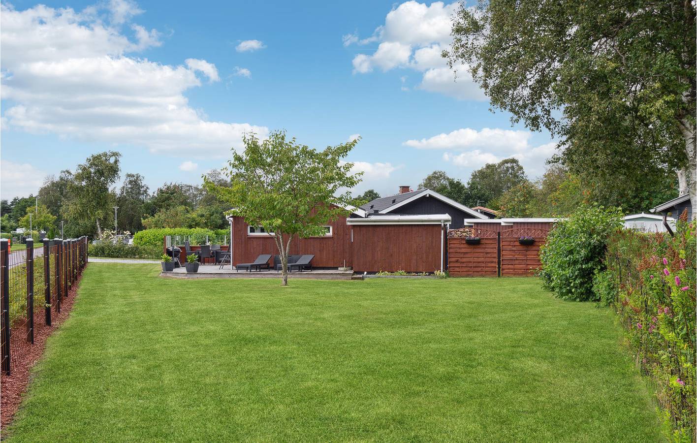 Feriehus for 4 personer med terrasse in Grenå Strand, Grenaa