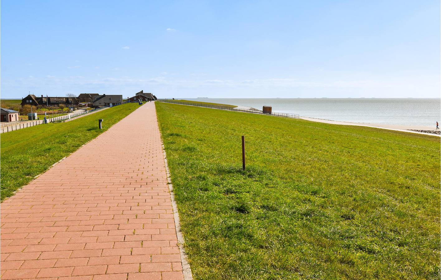Ganze Ferienwohnung, Erdgeschosswohnung mit Parkplatz, 600m zum Strand in Dagebüll, Nordfriesland