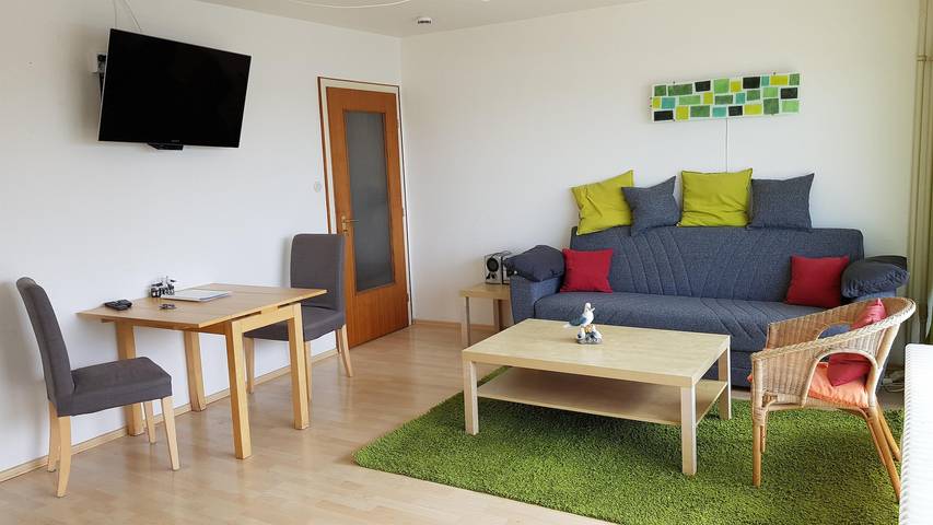 Ferienwohnung für 2 Personen, mit Balkon und Seeblick sowie Balkon/Terrasse - 1