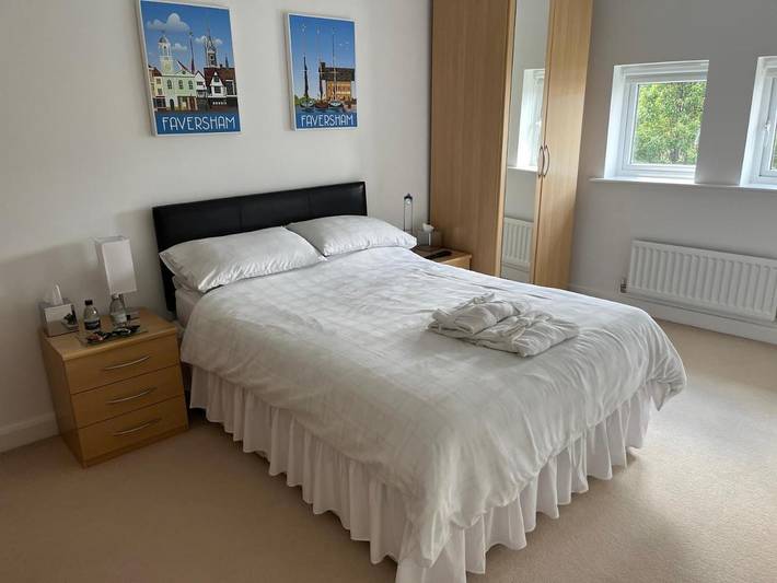 Holiday letting for 2 people, with Garden and View as well as Lake view in Peterborough