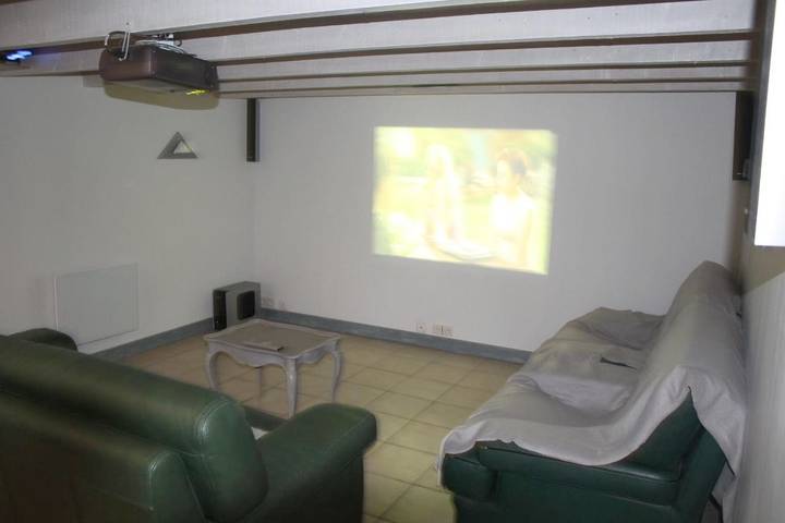 Location de vacances pour 8 personnes, avec vue et terrasse à Bourg-Charente - 4