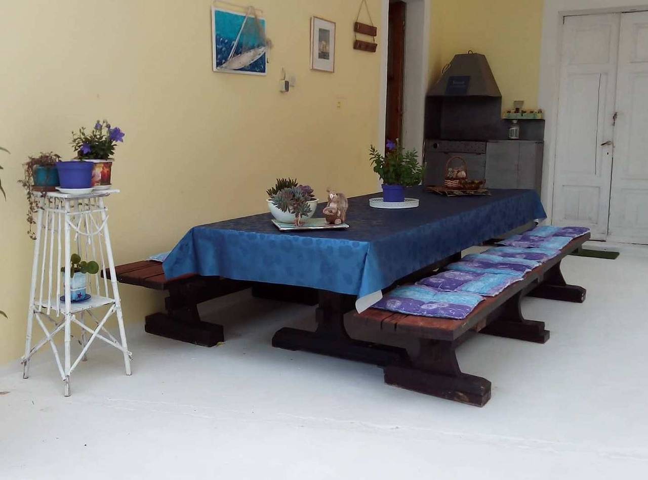 Cały apartament, Dwupokojowy apartament z tarasem i widokiem na morze Mali Losinj -a in Mali Lošinj, Lošinj (Kvarn Bay)