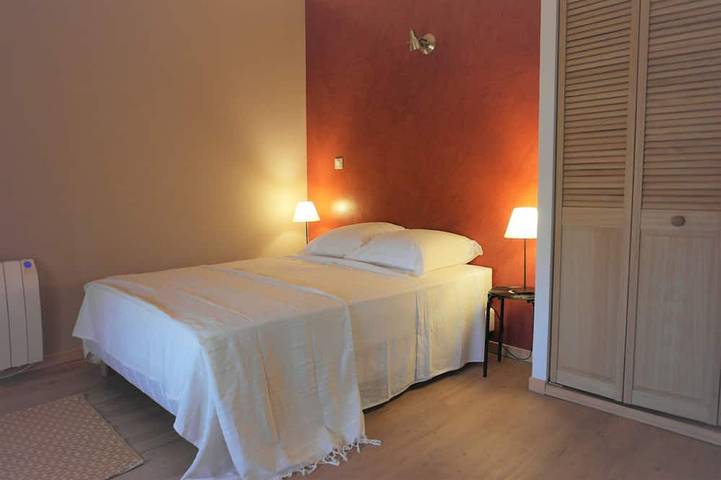 Location de vacances pour 4 personnes, avec terrasse à Viviers - 2