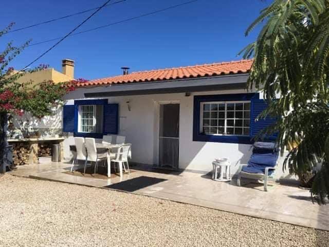 Two-Bedroom House in Silves, Distrito de Faro