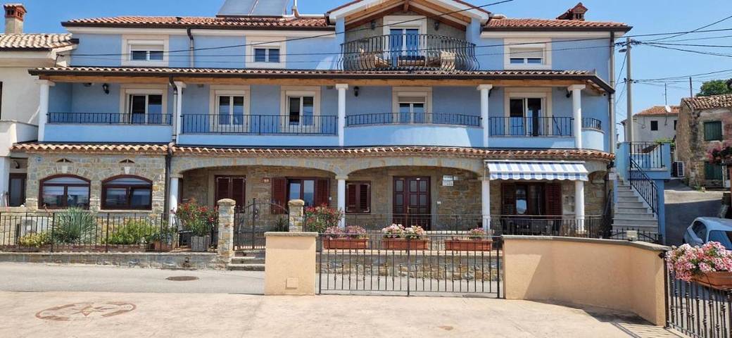 Ferienwohnung für 2 Personen, mit Balkon und Ausblick
