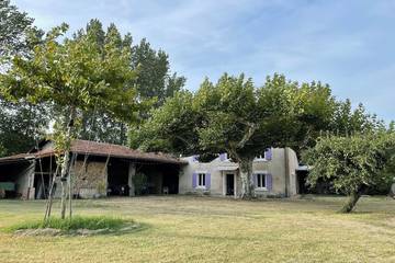 Agriturismo pour 5 personnes, avec jardin à Mercurol