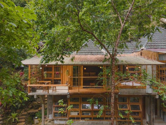 Albergue para 3 personas, con vistas además de terraza y jardín en Tailandia