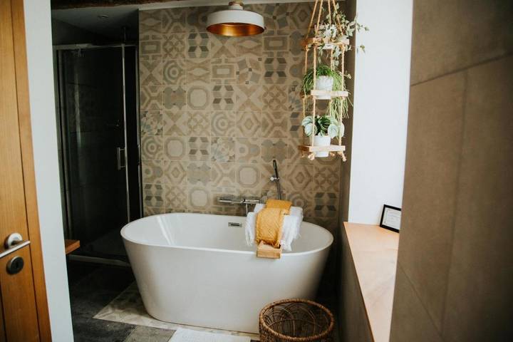 Gîte pour 2 personnes, avec vue ainsi que terrasse et jardin à Saint-Jeannet - 4