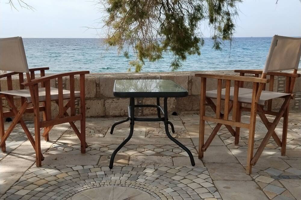 Huis op de golven in Samos