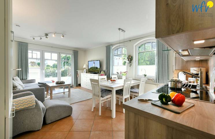 Ferienwohnung für 4 Personen, mit Terrasse und Sauna sowie Garten in Binz - 3