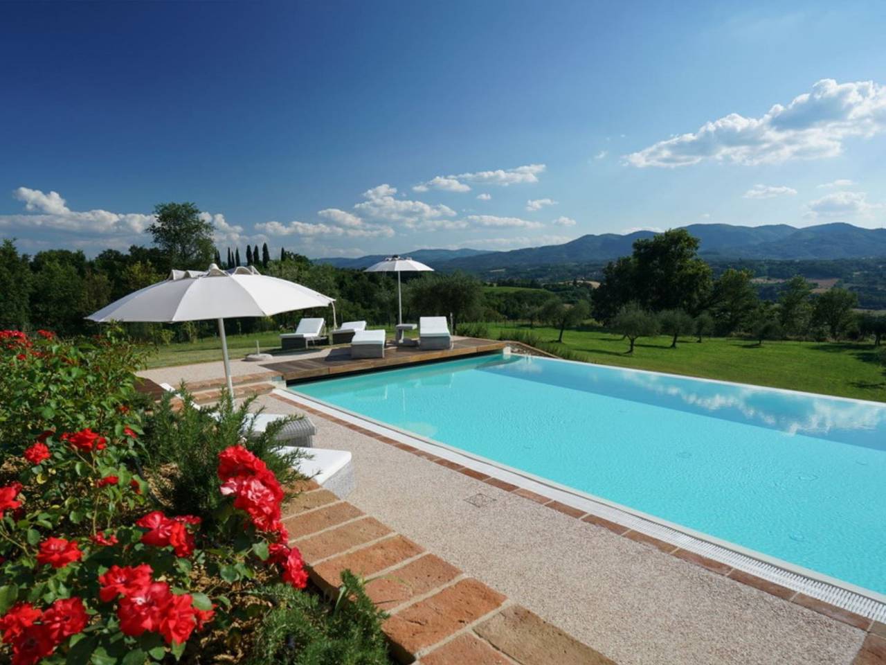 Luxuriöse Villa mit privatem Pool in der Nähe von Firenze in Reggello, Valdarno