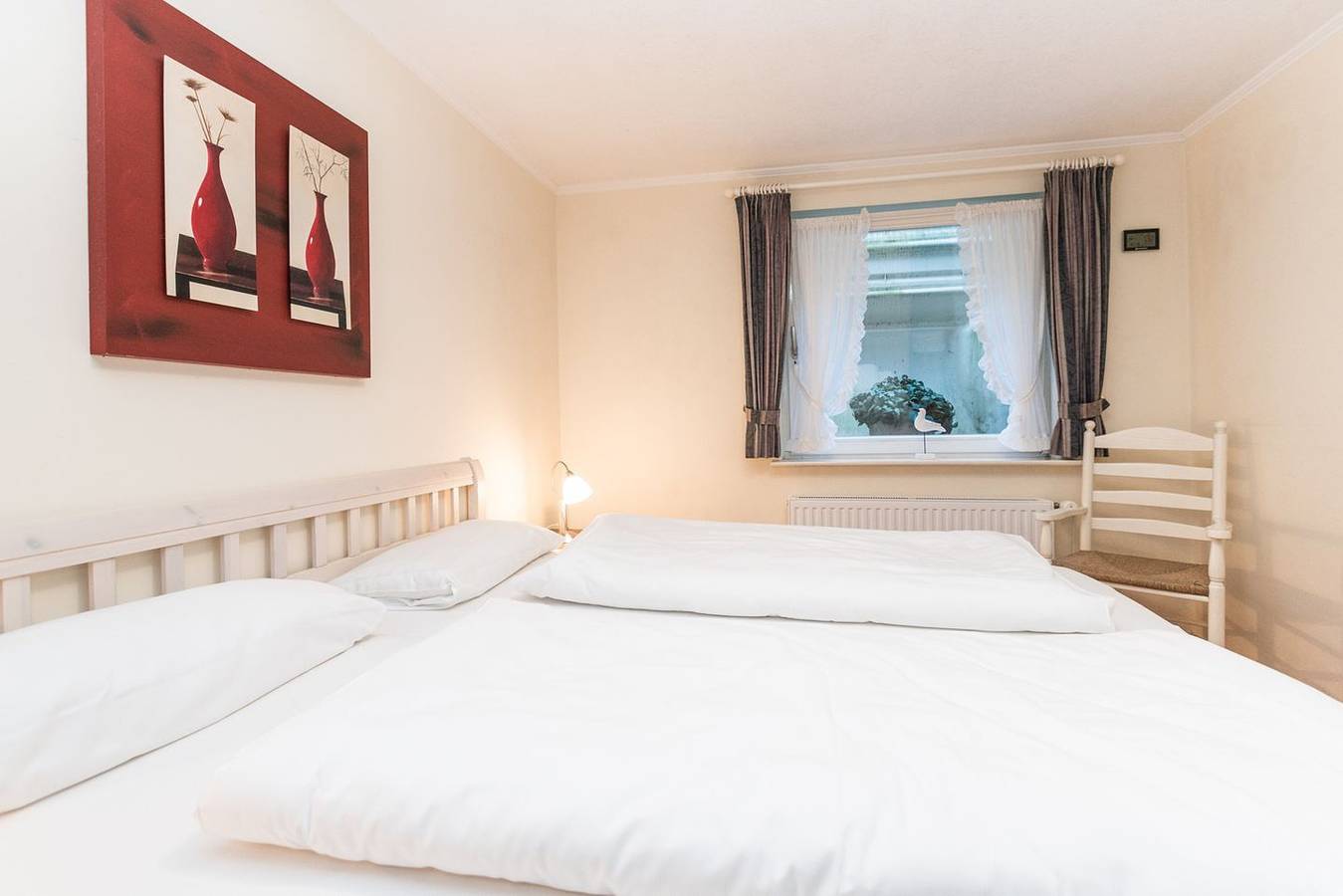 Ganze Wohnung, Lichtdurchflutete Ferienwohnung im Eg/Ug in Westerland mit Terrasse und Garten in Westerland, Sylt (Gemeinde)