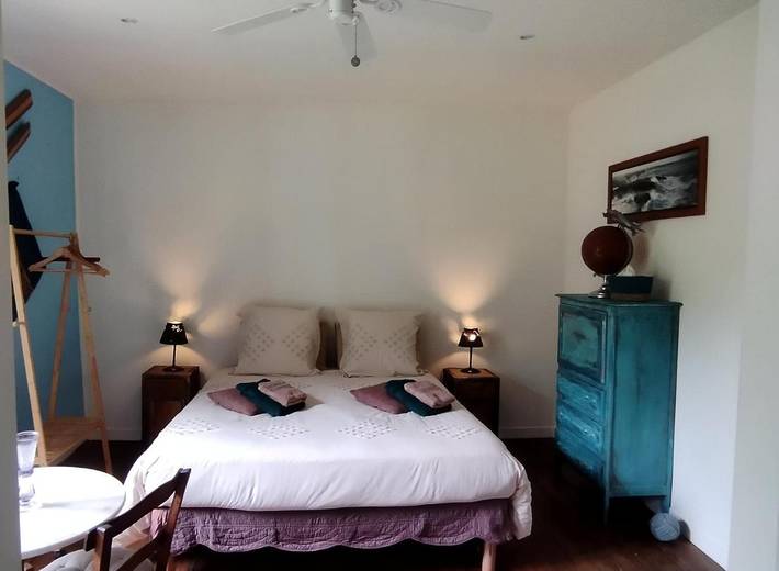 Maison d’hôte pour 2 personnes, avec terrasse et vue ainsi que piscine et jardin, animaux acceptés à Luzech - 4